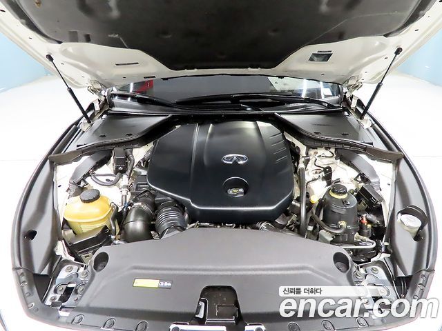 Infiniti Q50 2.2d Premium 2015 — фото 23