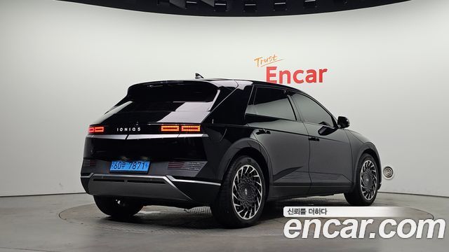 Hyundai Ioniq 5 Long range Exclusive 2023 — фото 2