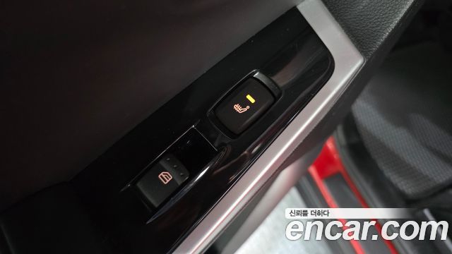 KG Mobility (SsangYong) Korando C 2.0 CVT 4WD Deluxe 2014 — фото 20