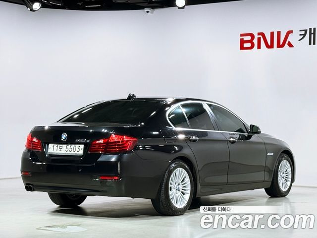 BMW 5 Series (F10) 520d 2015 — фото 2