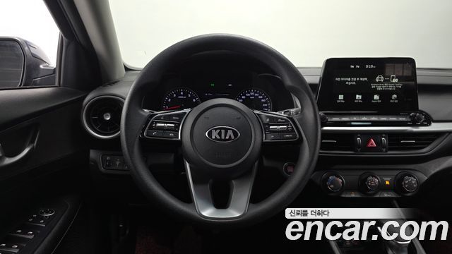 Kia K3 Trendy 2019 — фото 18