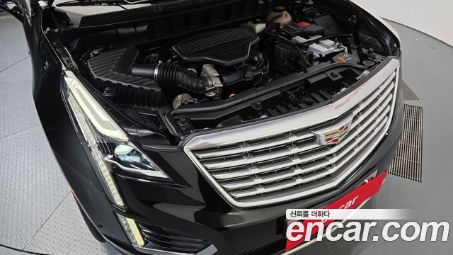 Cadillac XT5 3.6 Platinum 2019 — фото 6