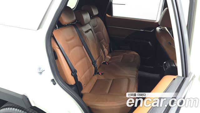 KG Mobility (SsangYong) Torres Gasoline 1.5 4WD T7 2023 — фото 12