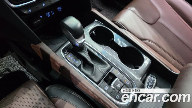 Hyundai Santa Fe (TM) Gasoline 2.0T 4WD Inspiration 2019 — фото 9