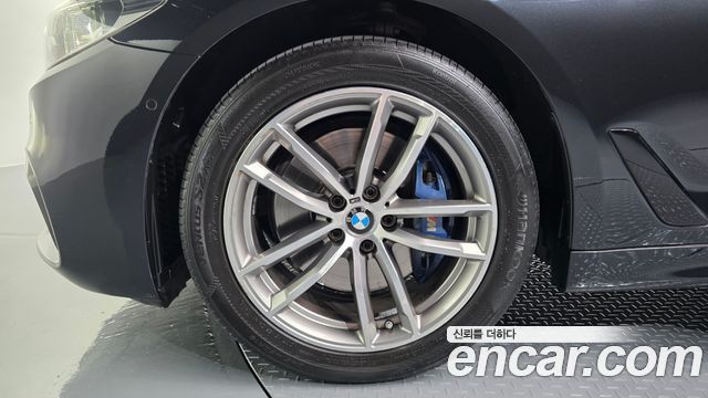 BMW 5 Series (G30) 530i M Sport Package 2017 — фото 5