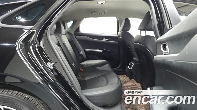 Kia K5 (III) 2.0 Trendy 2021 — фото 11