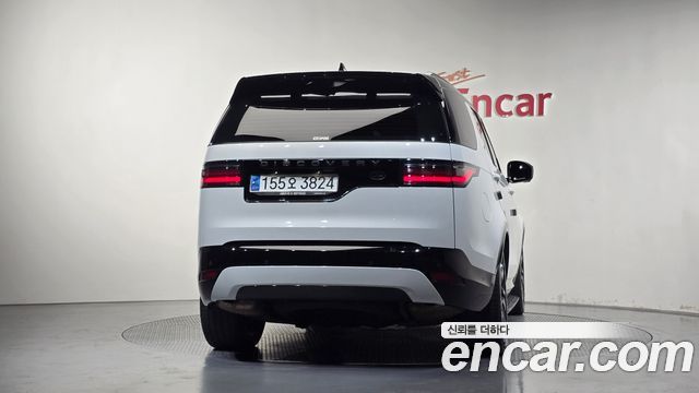 Land Rover Discovery 5 P360 R-Dynamic SE 2023 — фото 4