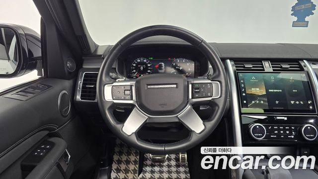 Land Rover Discovery 5 P360 R-Dynamic SE 2023 — фото 14