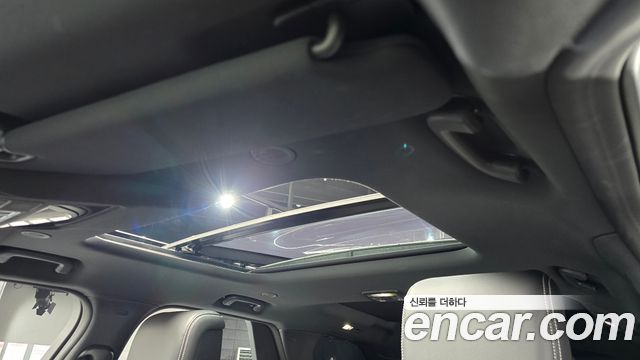 Land Rover Discovery 5 P360 R-Dynamic SE 2023 — фото 18