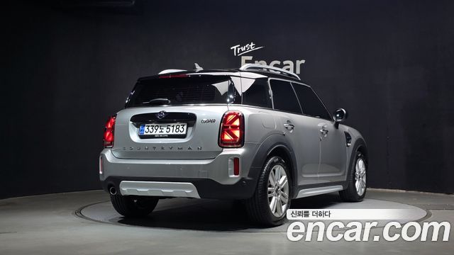 MINI Cooper Countryman Classic Plus Launch Pack 2nd Gen 2023 — фото 2