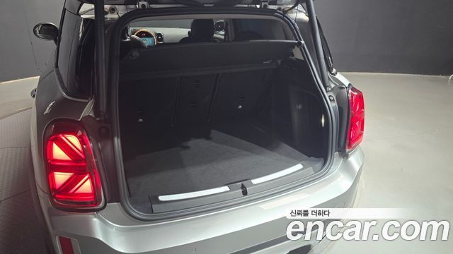 MINI Cooper Countryman Classic Plus Launch Pack 2nd Gen 2023 — фото 34