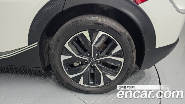 Kia EV6 Long Range Air 2022 — фото 21