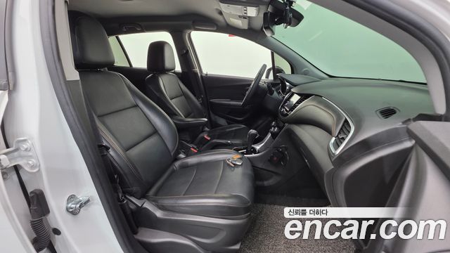 Chevrolet Trax 1.4 Red Line Premier 2019 — фото 10