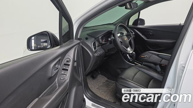 Chevrolet Trax 1.4 Red Line Premier 2019 — фото 15