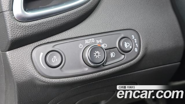 Chevrolet Trax 1.4 Red Line Premier 2019 — фото 17