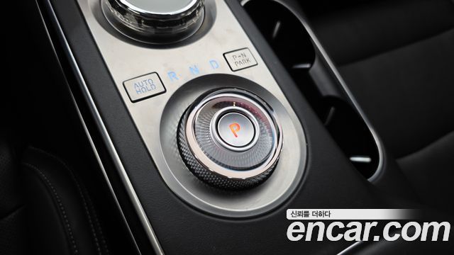 Genesis GV70 2.2 Diesel AWD 2021 — фото 9
