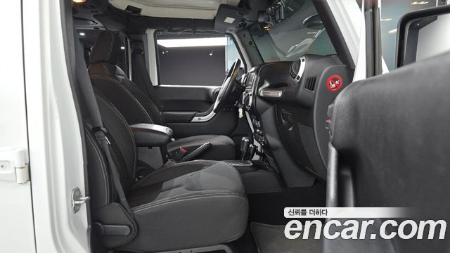 Jeep Wrangler (JK) 3.6 Rubicon 4Door 2016 — фото 31
