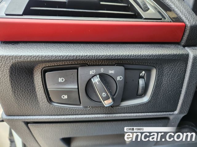 BMW 1 Series (F20) 118d Sport 5Door 2015 — фото 18