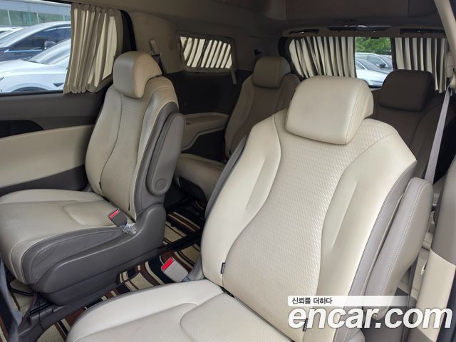 Kia Carnival (IV) Diesel 9-Seater Hi-Limousine Signature 2023 — фото 18
