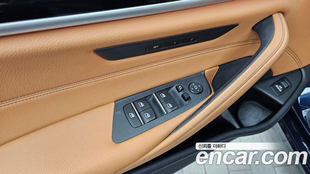 BMW 5 Series (G30) 520i Luxury 2020 — фото 29