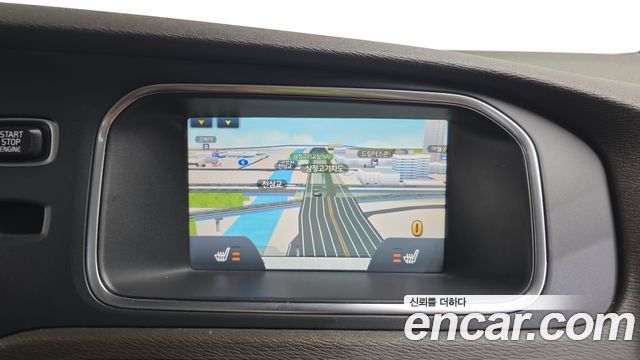 Volvo V40 D2 2nd 2015 — фото 14