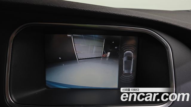 Volvo V40 D2 2nd 2015 — фото 15