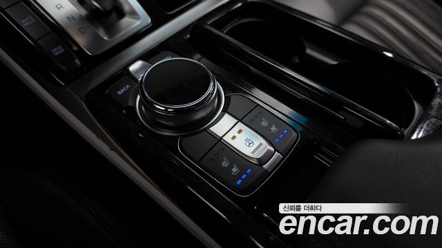 Genesis EQ900 3.8 GDI Luxury 2016 — фото 18