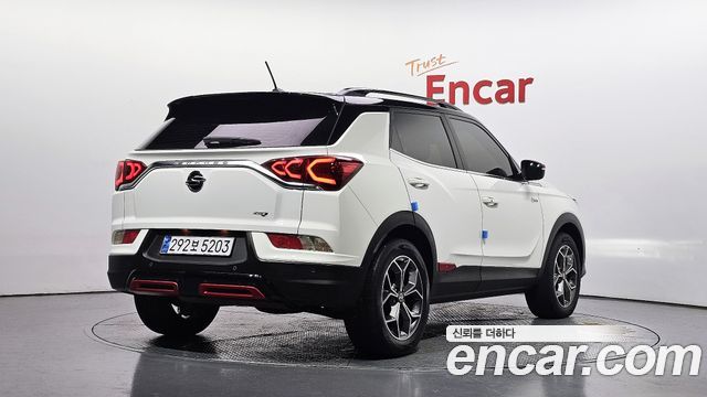 KG Mobility (SsangYong) Beautiful Korando Gasoline 1.5 2WD R-Plus 2021 — фото 2