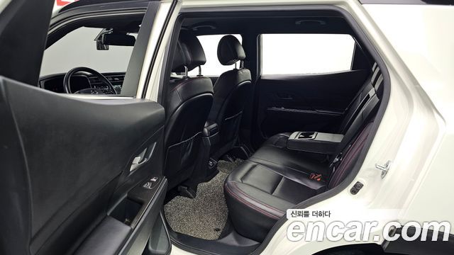 KG Mobility (SsangYong) Beautiful Korando Gasoline 1.5 2WD R-Plus 2021 — фото 11