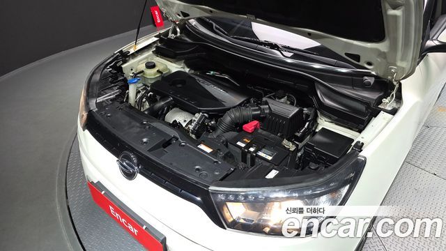 KG Mobility (SsangYong) Tivoli Diesel VX 2WD 2016 — фото 6