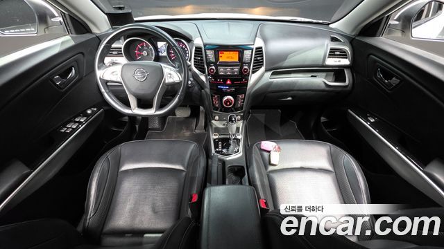 KG Mobility (SsangYong) Tivoli Diesel VX 2WD 2016 — фото 7