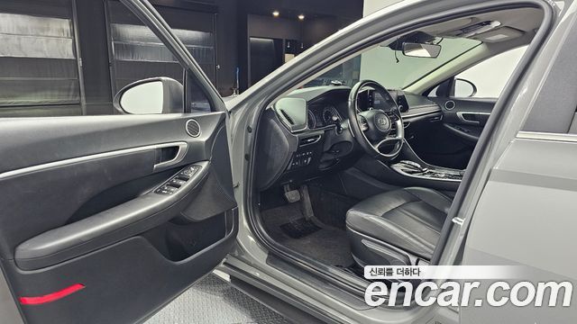 Hyundai Sonata Hybrid (DN8) Modern 2022 — фото 10