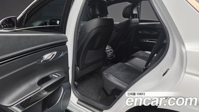 Genesis GV70 2.5T Gasoline AWD 2021 — фото 26