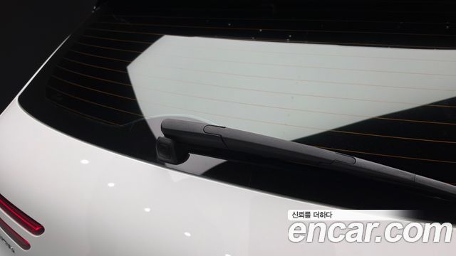 Genesis GV70 2.5T Gasoline AWD 2021 — фото 32