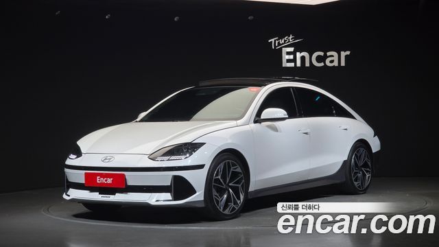 Hyundai Ioniq 6 Long Range Exclusive + 2023 — фото 1