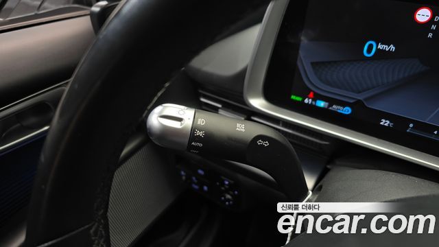 Hyundai Ioniq 6 Long Range Exclusive + 2023 — фото 17