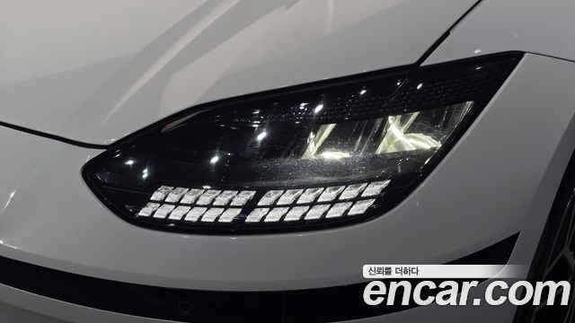 Hyundai Ioniq 6 Long Range Exclusive + 2023 — фото 22
