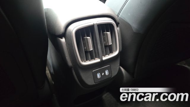 Hyundai Ioniq 6 Long Range Exclusive + 2023 — фото 30