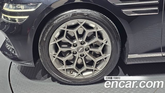 Genesis G80 (RG3) Gasoline 2.5 Turbo AWD 2021 — фото 5