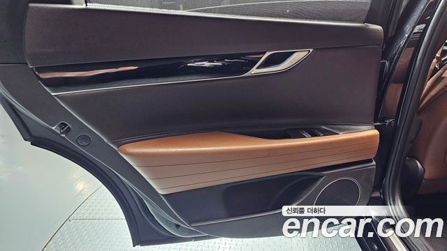 Genesis G80 (RG3) Gasoline 2.5 Turbo AWD 2021 — фото 25