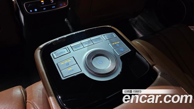 Genesis G80 (RG3) Gasoline 2.5 Turbo AWD 2021 — фото 28