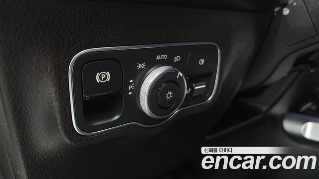 Mercedes-Benz GLB-Class (X247) GLB220 2021 — фото 27