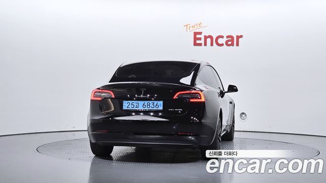Tesla Model 3 Long Range AWD 2022 — фото 4