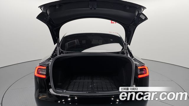 Tesla Model 3 Long Range AWD 2022 — фото 31
