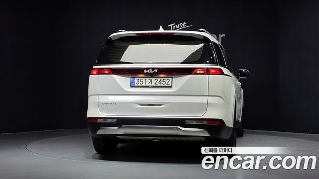 Kia Carnival (IV) Diesel 9-Seater Noblesse 2023 — фото 4