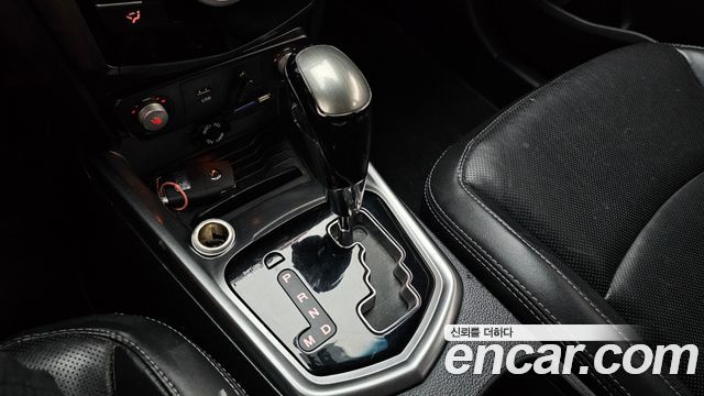 KG Mobility (SsangYong) Tivoli Armor Diesel Gear Edition 2WD 2018 — фото 9