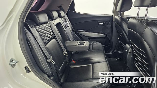 KG Mobility (SsangYong) Tivoli Armor Diesel Gear Edition 2WD 2018 — фото 12