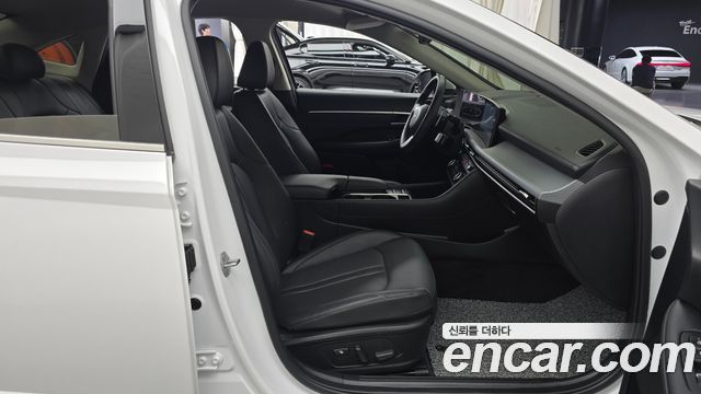 Hyundai Sonata The Edge (DN8) 2.0 Exclusive 2025 — фото 11
