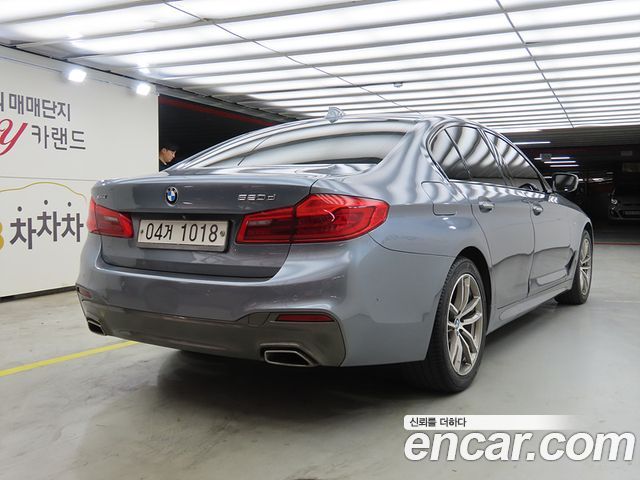 BMW 5 Series (G30) 520d xDrive M Sport Package Plus 2017 — фото 2