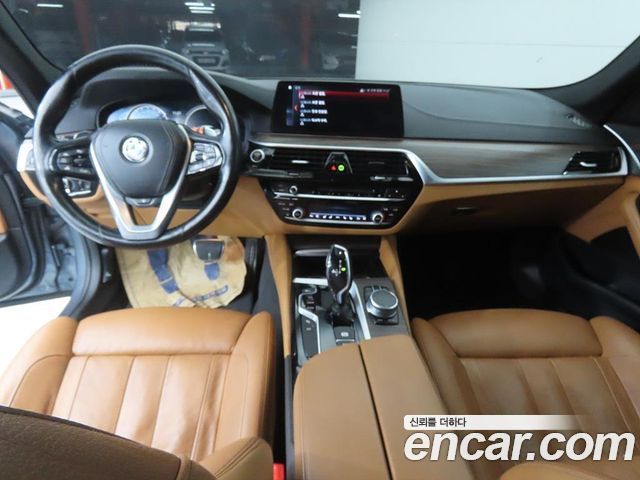 BMW 5 Series (G30) 520d xDrive M Sport Package Plus 2017 — фото 7